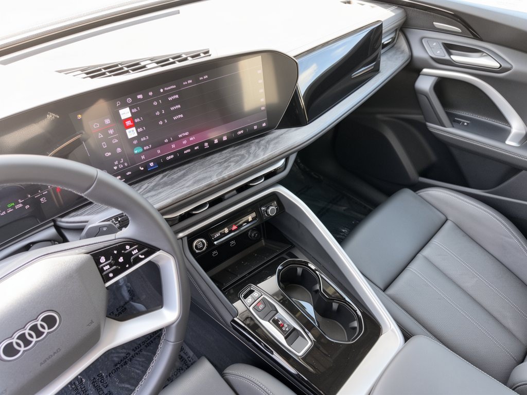 Certified 2025 Audi Q5 Premium w/ Premium Plus AWD/4WD image 22