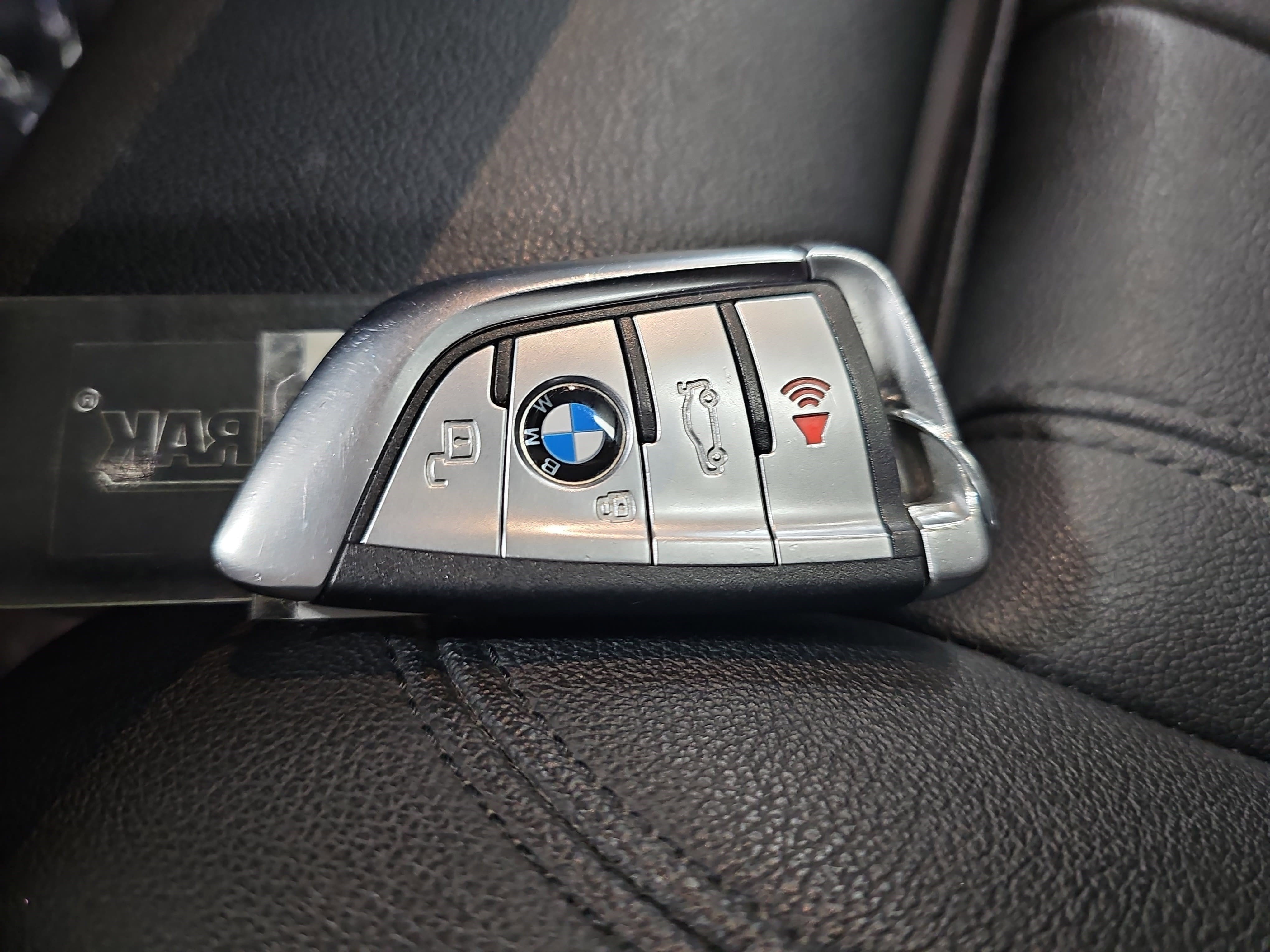 Used 2020 BMW X5 xDrive40i w/ Premium Package image 38