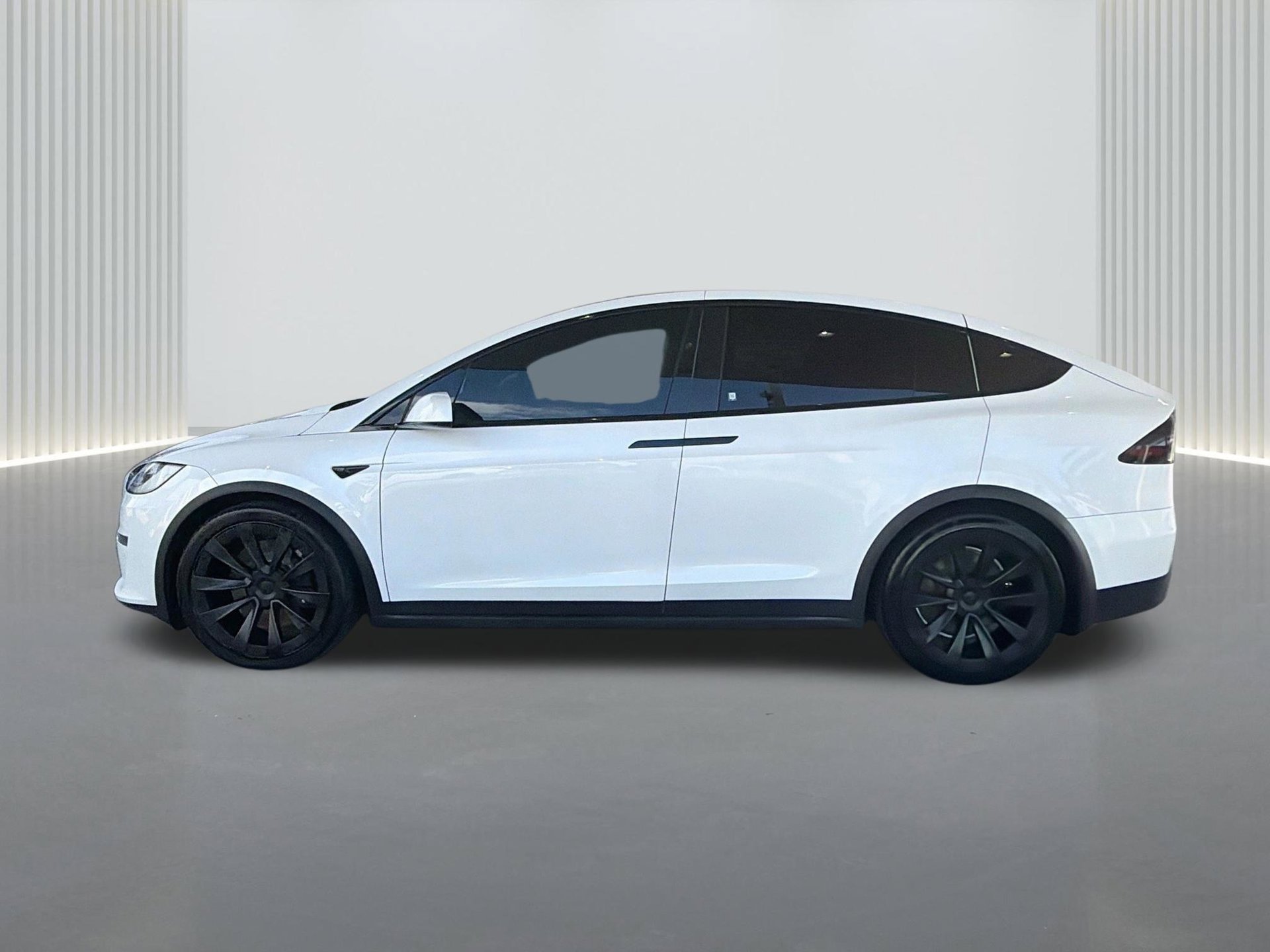 Used 2023 Tesla Model X Plaid AWD/4WD image 2