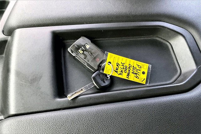 Used 2019 Chevrolet Silverado 1500 Custom image 36