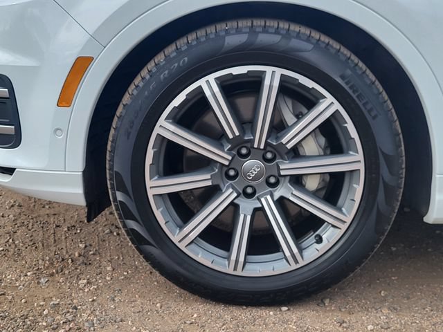 Used 2019 Audi Q7 3.0T Prestige AWD/4WD image 10