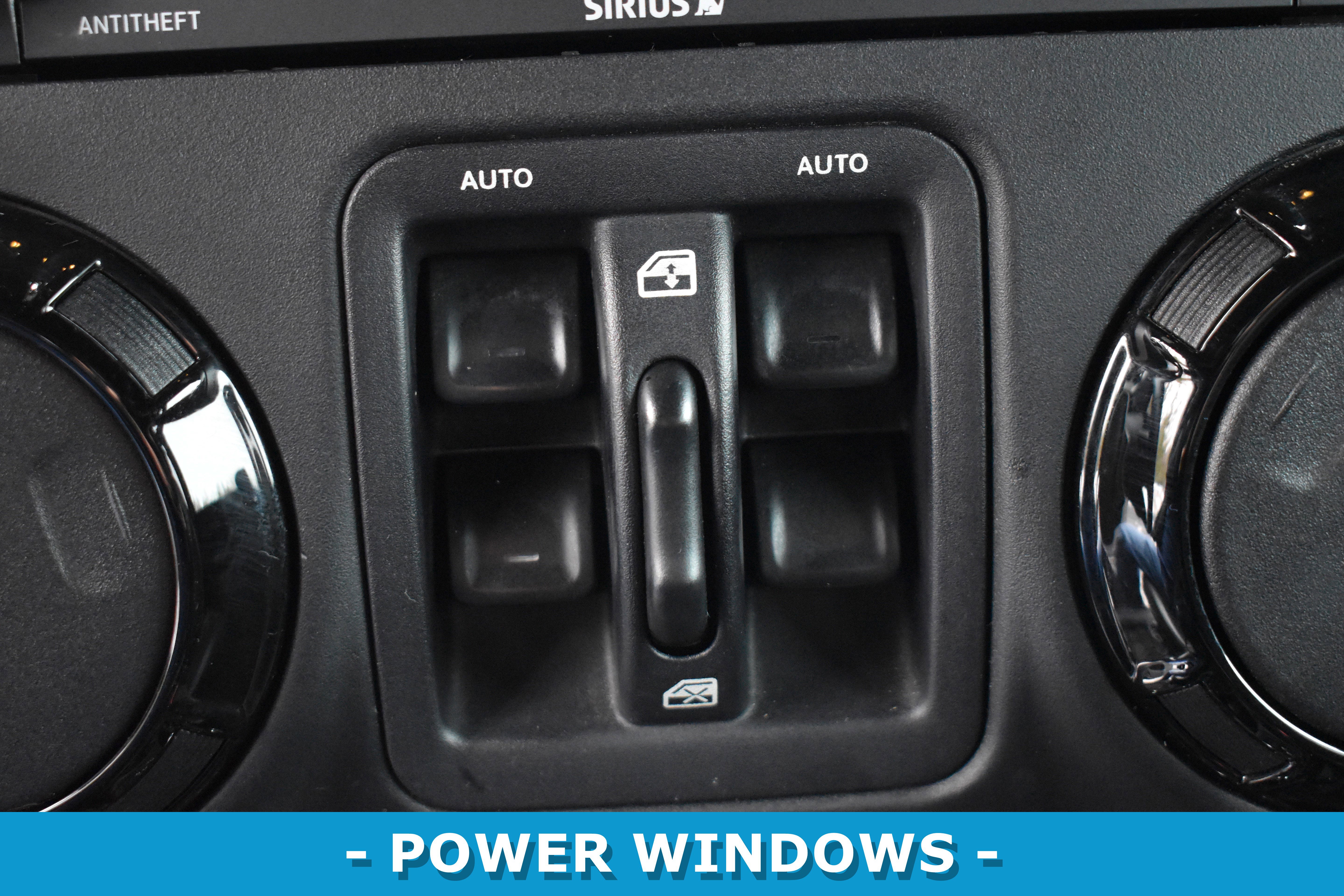 Used 2017 Jeep Wrangler Unlimited Sahara image 7