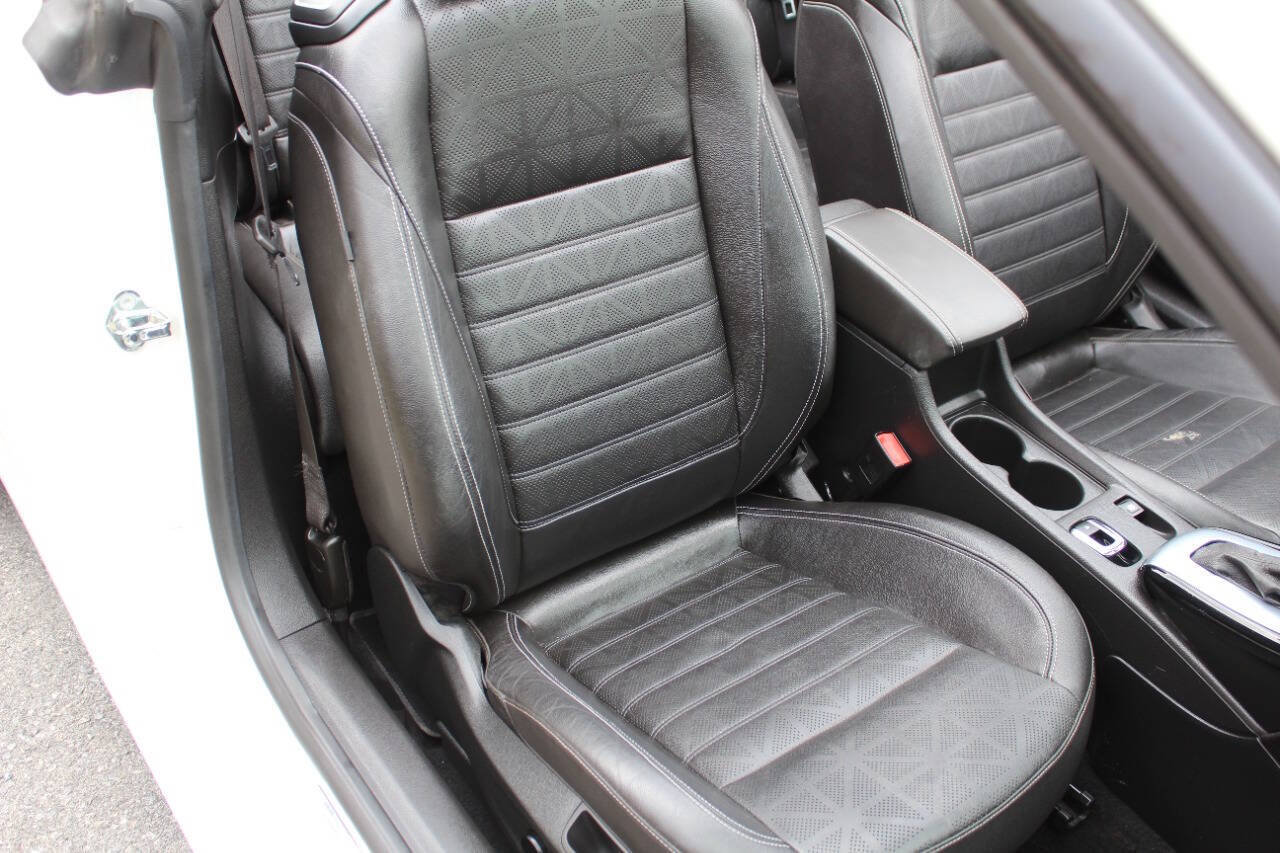 Used 2018 Buick Cascada Premium FWD image 16