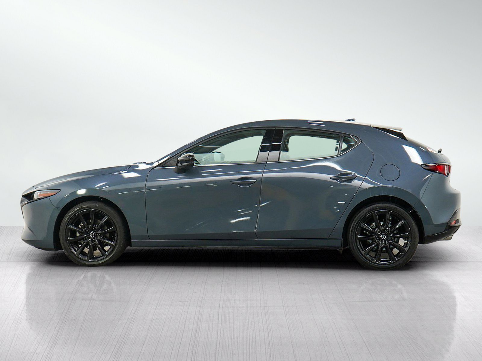 Used 2023 MAZDA MAZDA3 AWD 2.5 Turbo Hatchback image 2