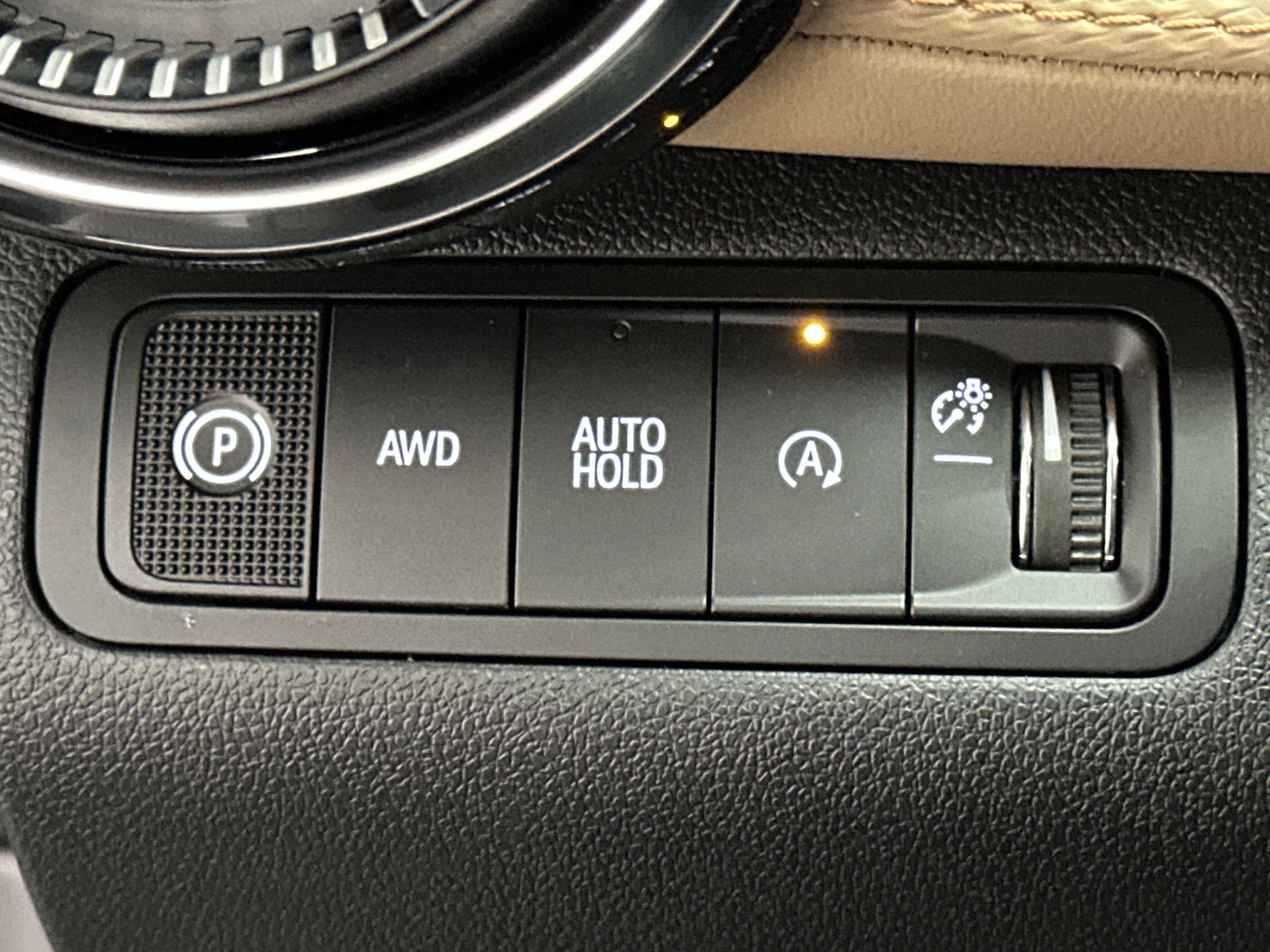 New 2027 Chevrolet Equinox ACTIV w/ Safety and Technology Package AWD/4WD image 39