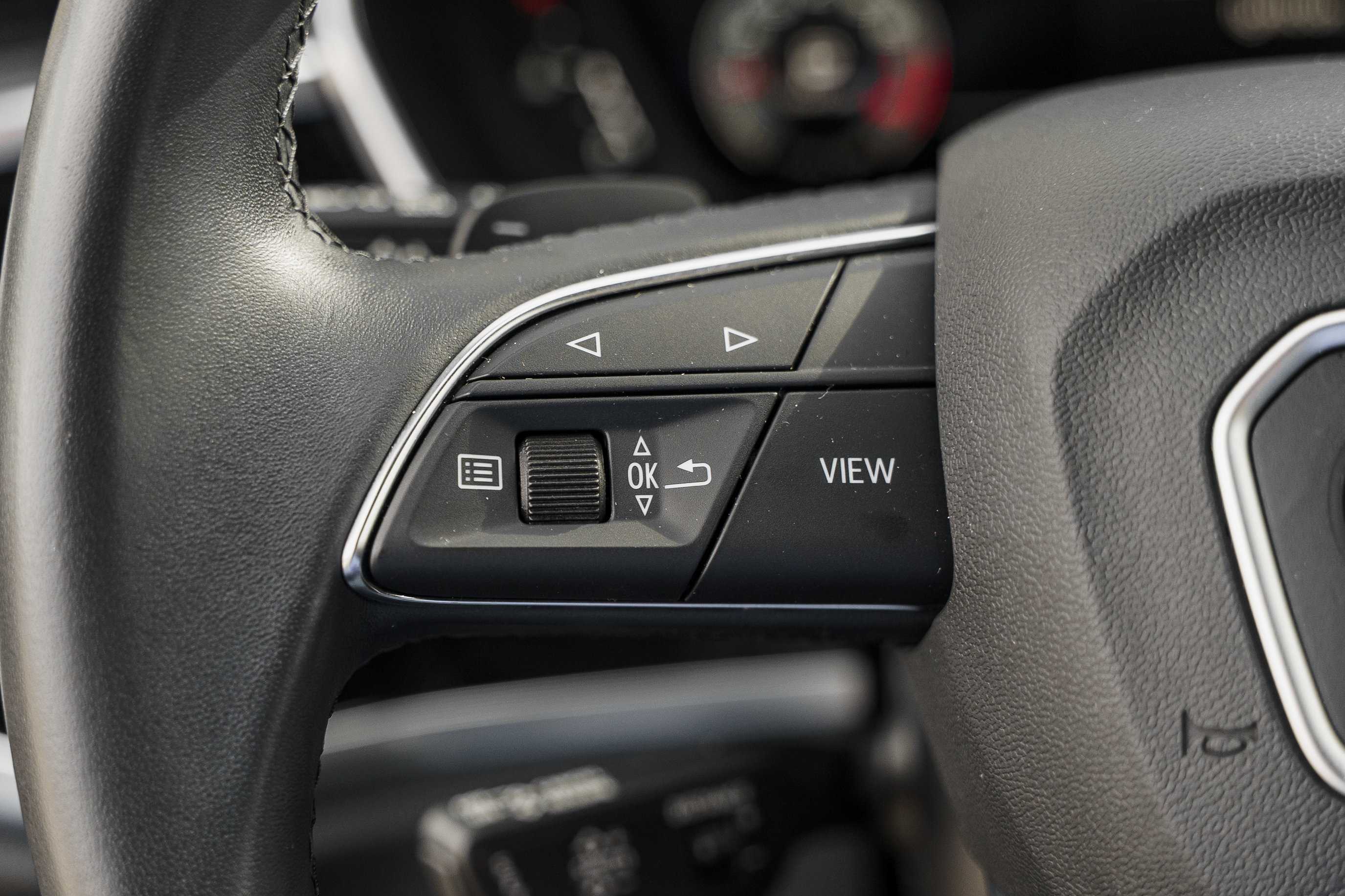 Used 2023 Audi Q3 2.0T Premium Plus w/ Premium Plus Package image 17