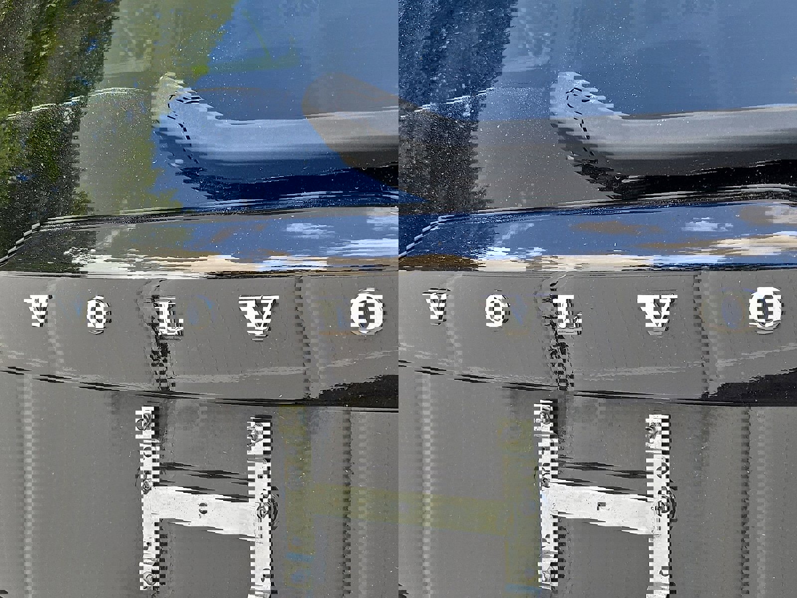 Used 2023 Volvo XC90 B6 Plus image 30