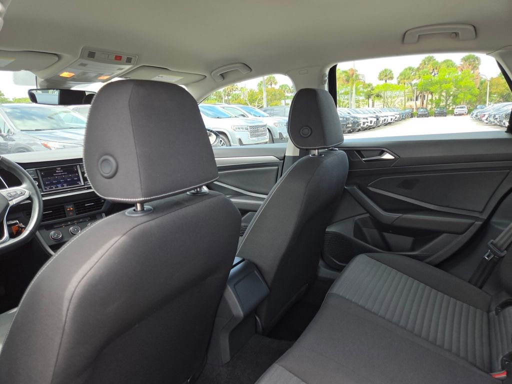 Used 2024 Volkswagen Jetta S FWD image 18