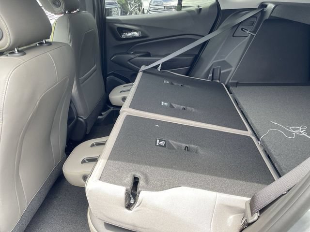 New 2026 Chevrolet Trax ACTIV w/ Sunroof Package FWD image 24