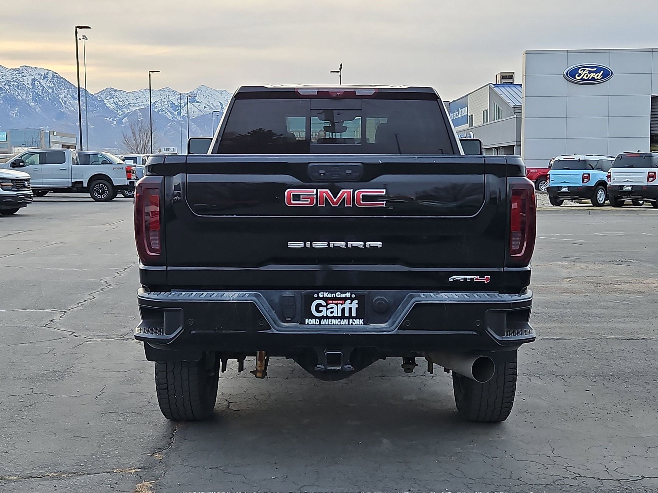 Used 2021 GMC Sierra 2500 AT4 w/ AT4 Premium Plus Package image 7