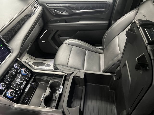 Used 2023 GMC Yukon Denali AWD/4WD image 37