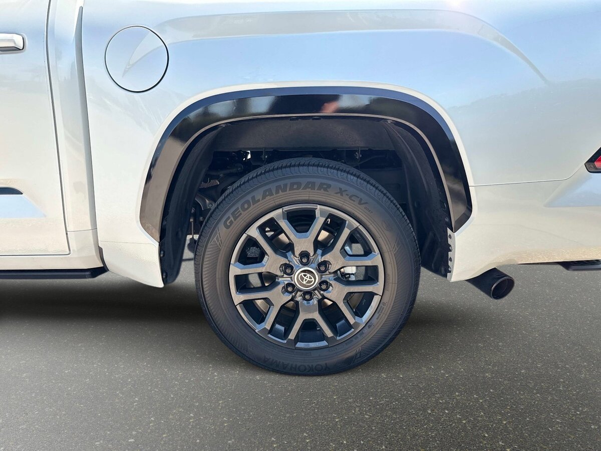 Used 2024 Toyota Tundra Platinum RWD image 10