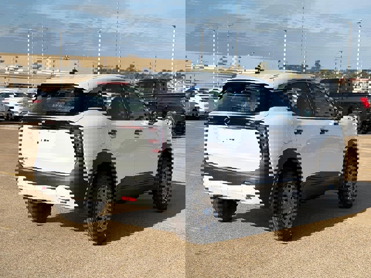 New 2026 Nissan Kicks S image 8