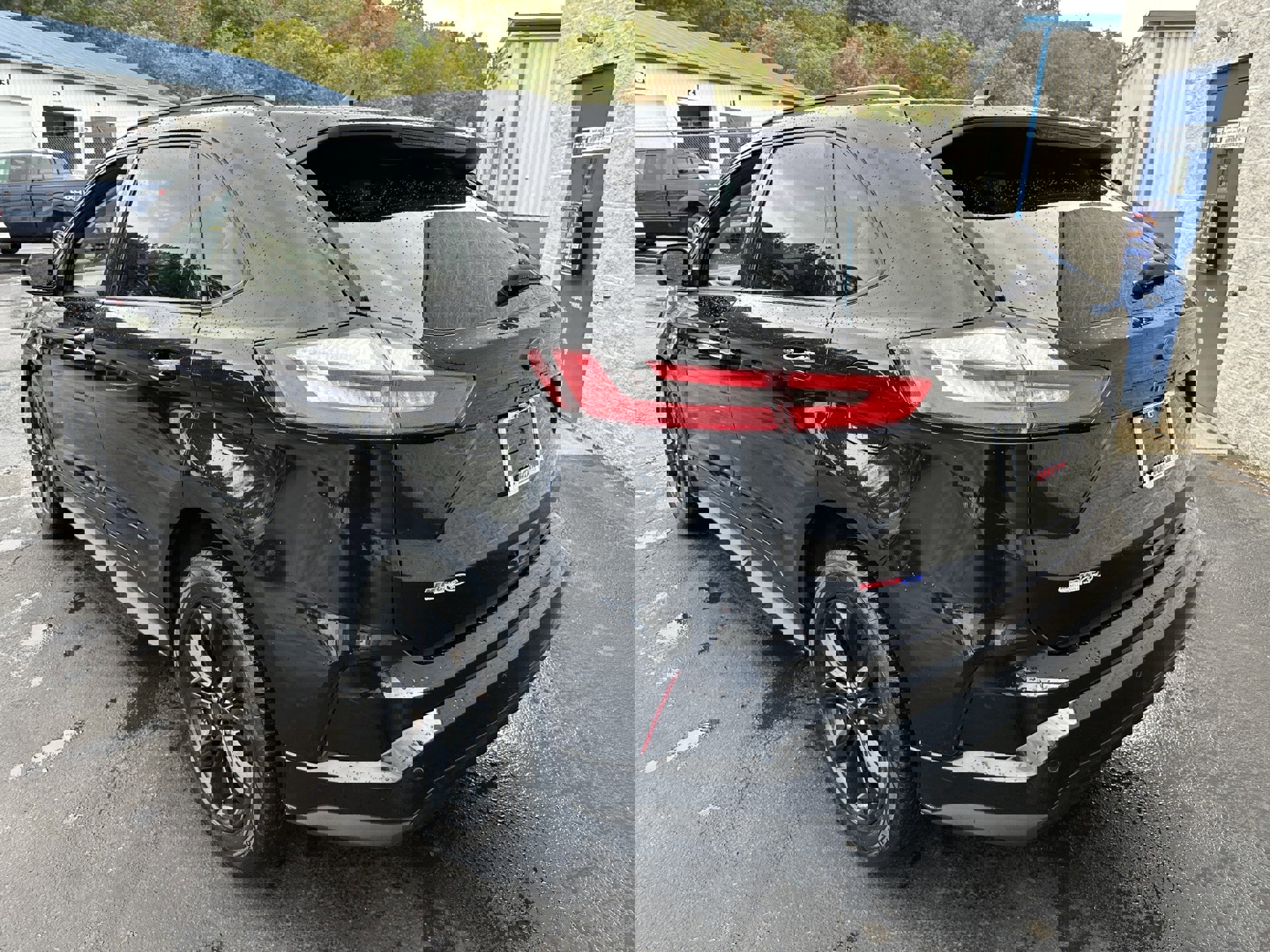 Certified 2022 Ford Edge SE w/ Black Appearance Package image 6