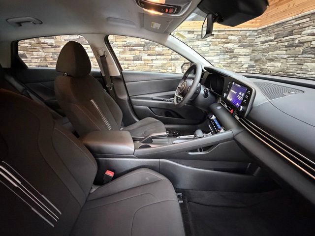 Certified 2023 Hyundai Elantra SEL w/ Cargo Package FWD image 16