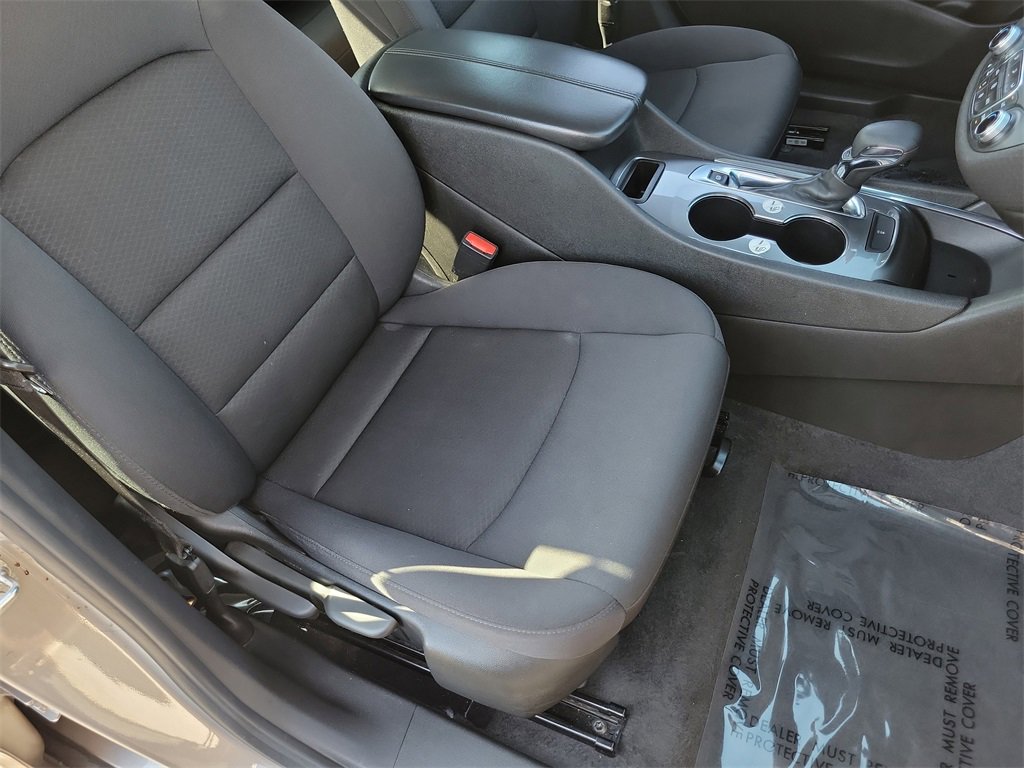 Used 2023 Chevrolet Malibu LT image 19