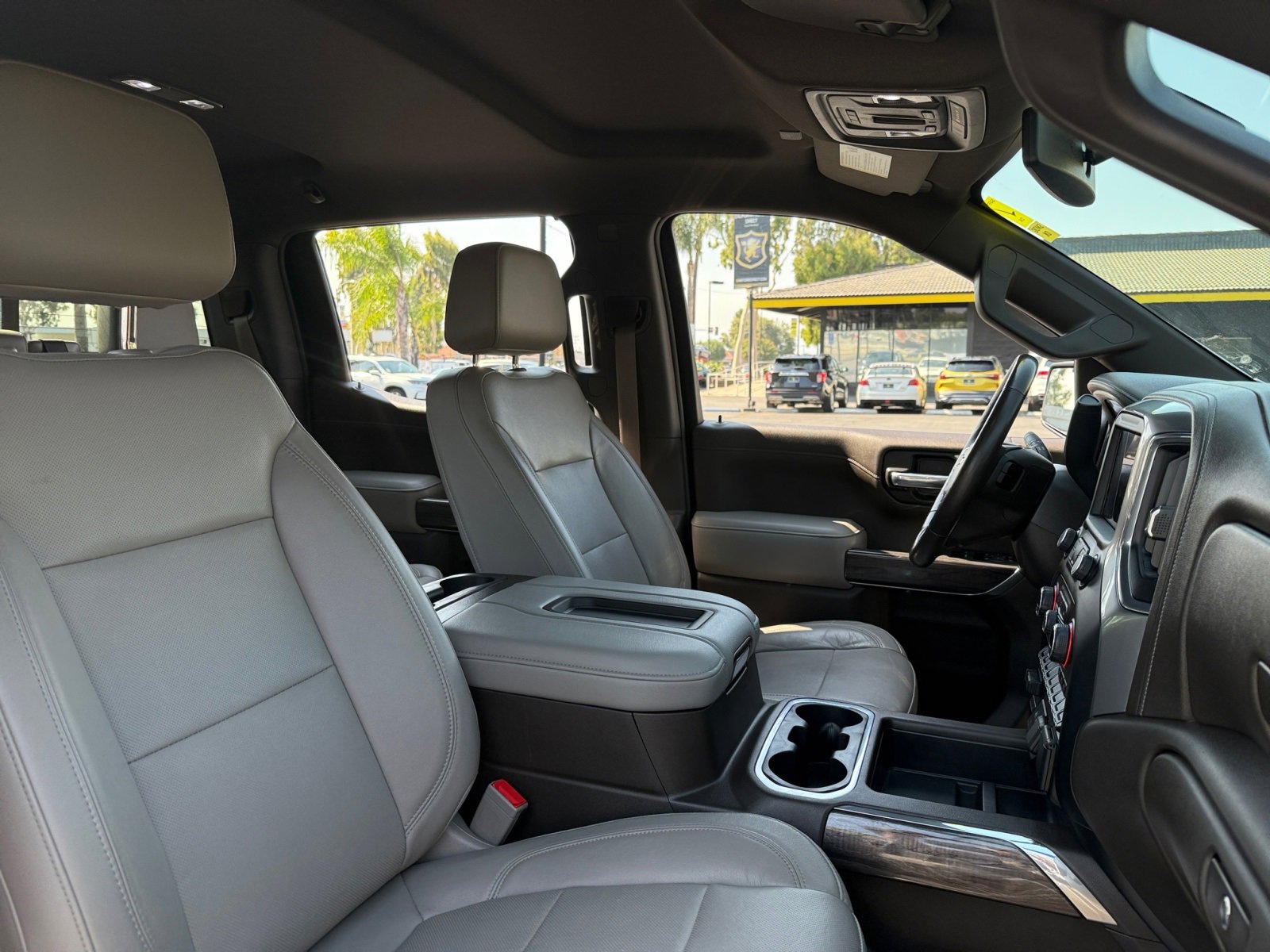 Used 2020 Chevrolet Silverado 1500 LTZ w/ LTZ Plus Package image 20