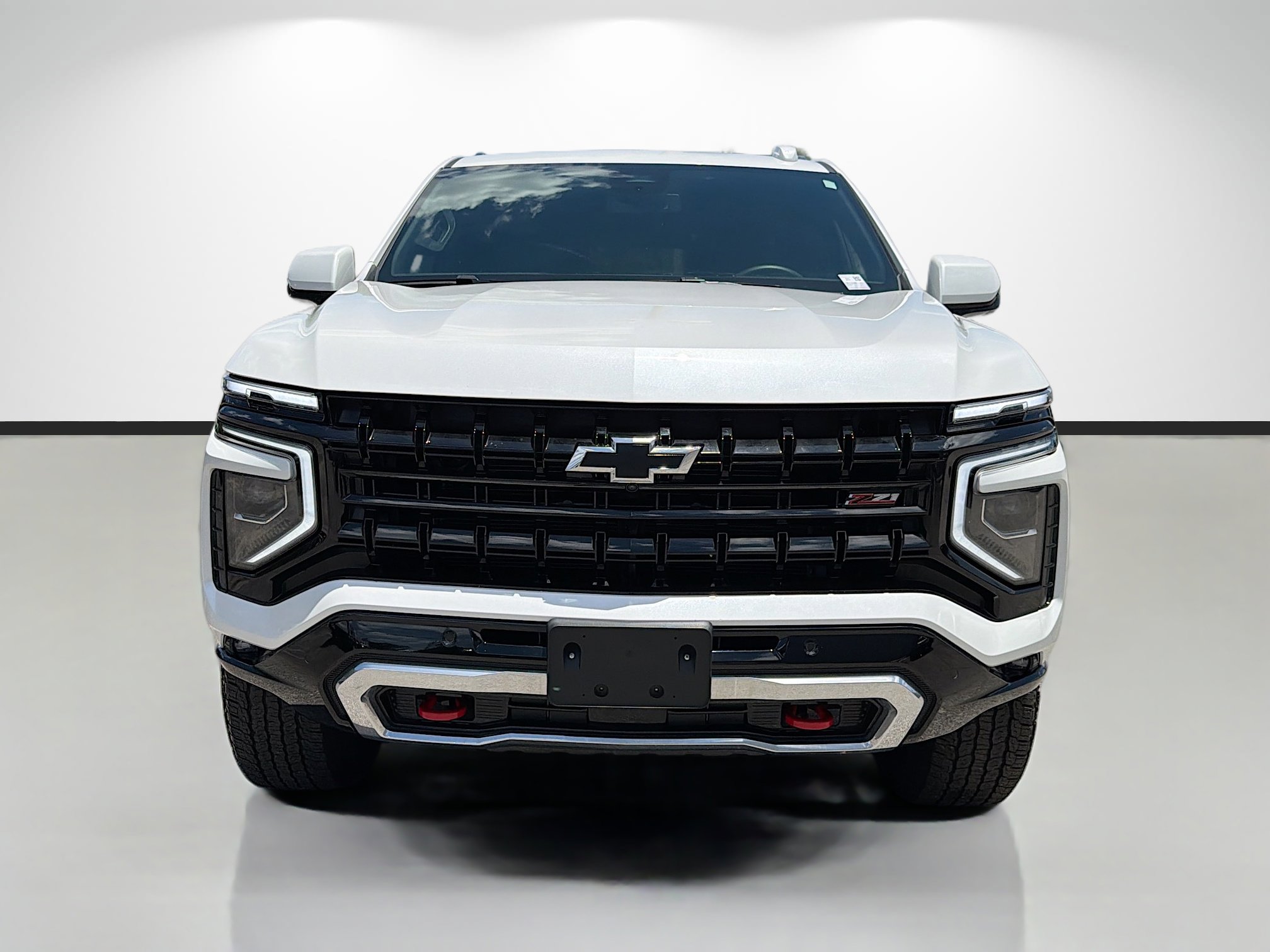 Used 2025 Chevrolet Suburban Z71 AWD/4WD image 8