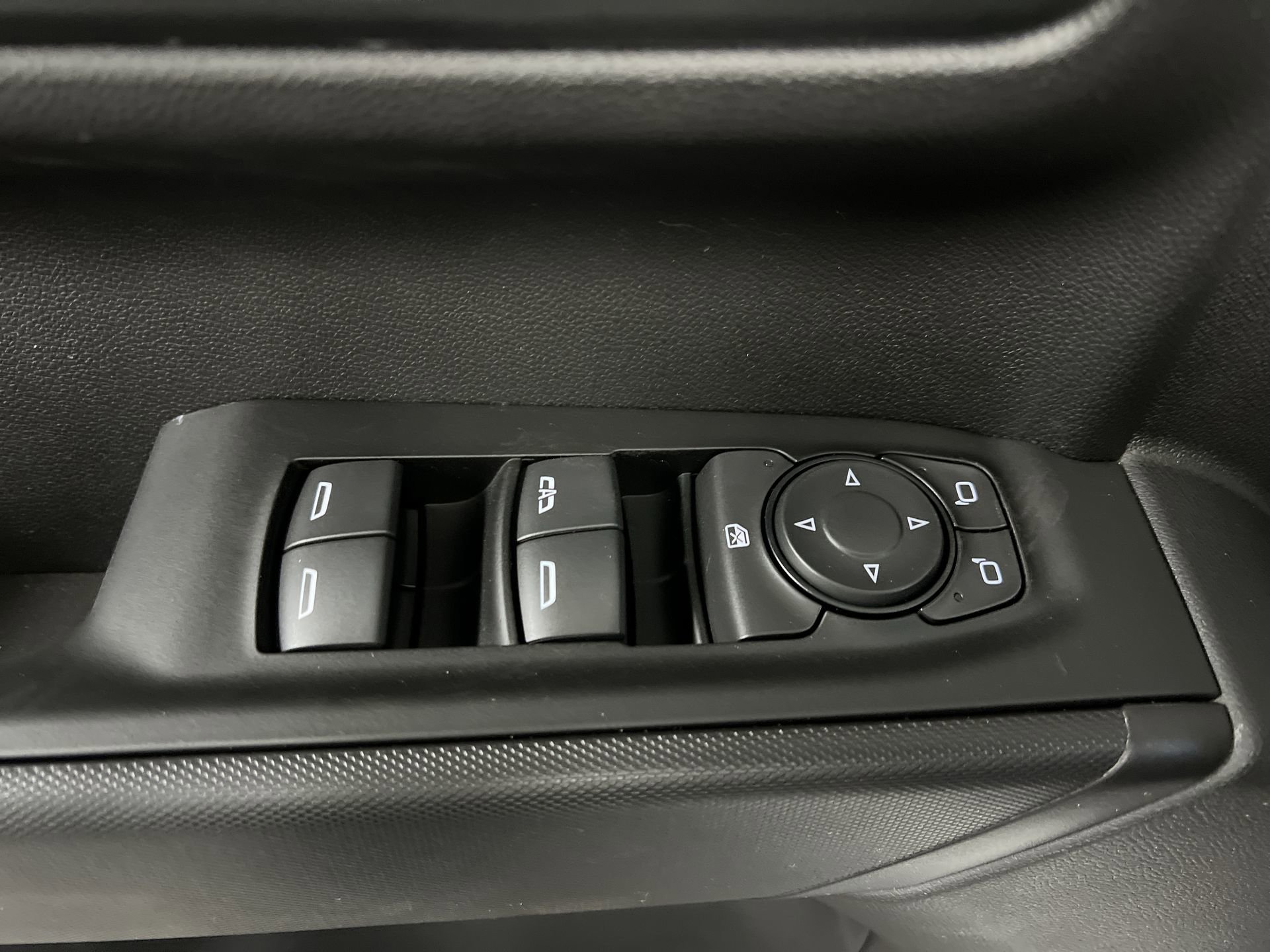 New 2026 Chevrolet Silverado 1500 Custom w/ Turbomax Blackout Package AWD/4WD image 56