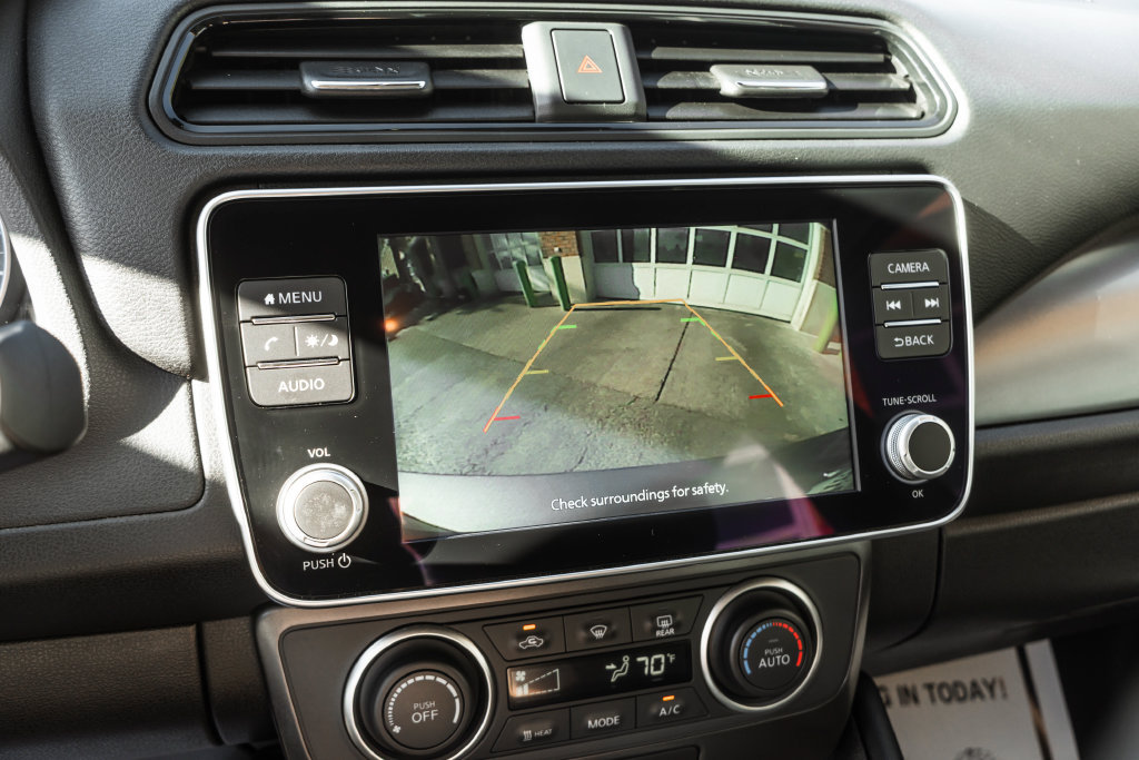 Used 2025 Nissan Leaf S FWD image 9