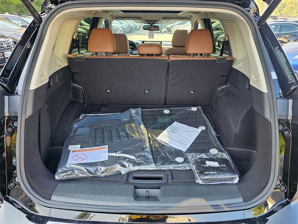 New 2026 Nissan Rogue Platinum image 23