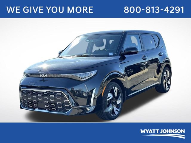 Used 2024 Kia Soul GT-Line w/ GT-Line Technology Package image 1
