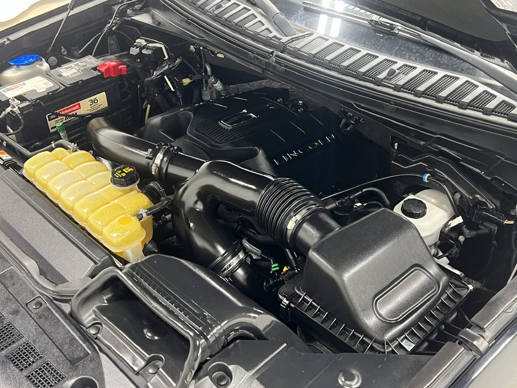 Used 2019 Lincoln Navigator Reserve AWD/4WD image 32