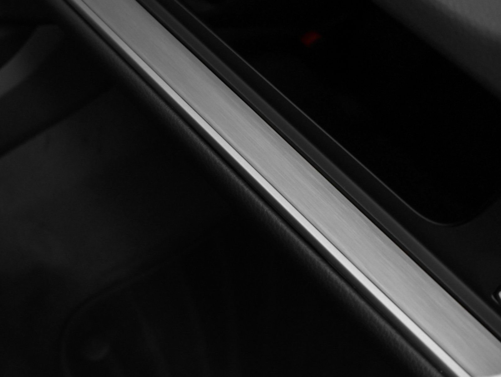 Certified 2025 Porsche Cayenne image 23