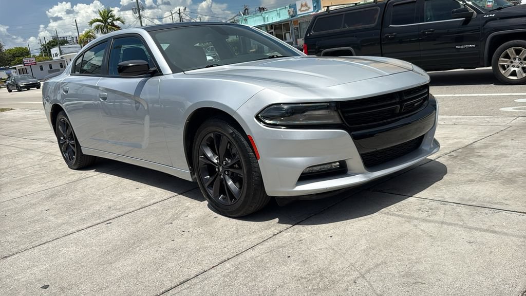 Used 2020 Dodge Charger SXT w/ Blacktop Package AWD/4WD image 15
