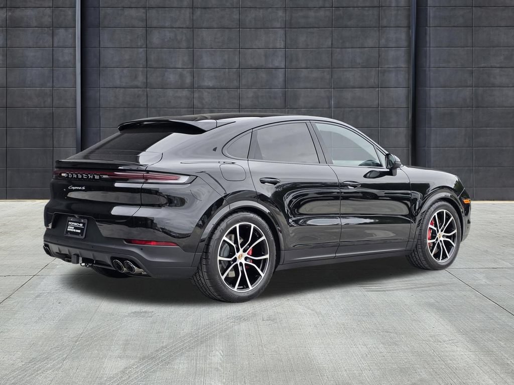 Certified 2026 Porsche Cayenne S AWD/4WD image 7