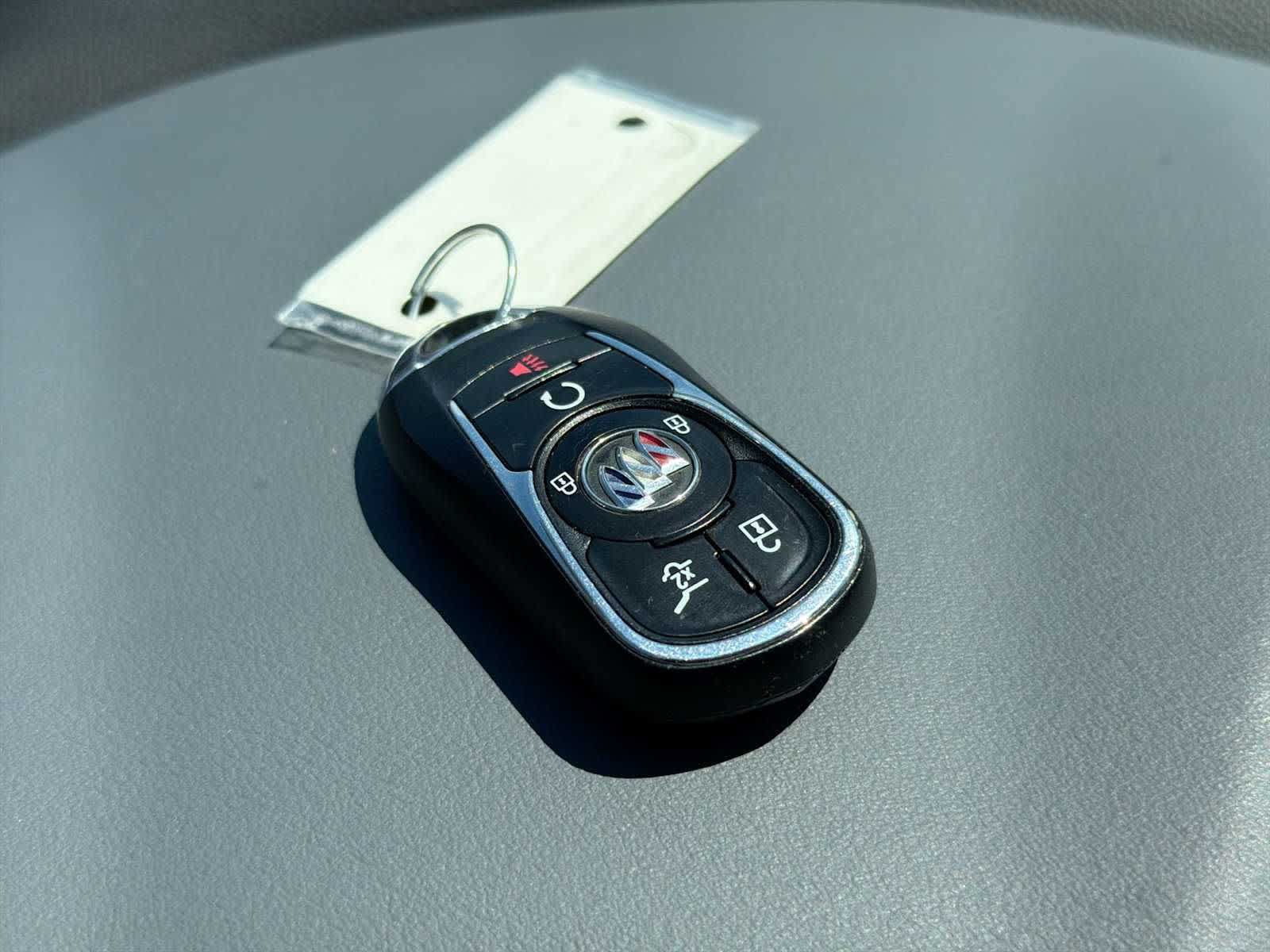 Used 2022 Buick Enclave Premium AWD/4WD image 30