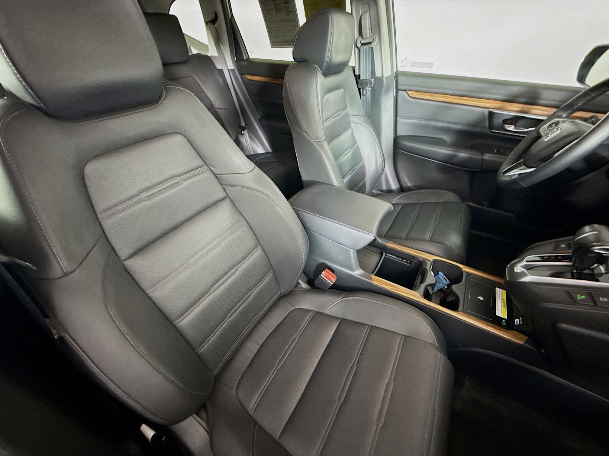 Used 2020 Honda CR-V Touring image 36