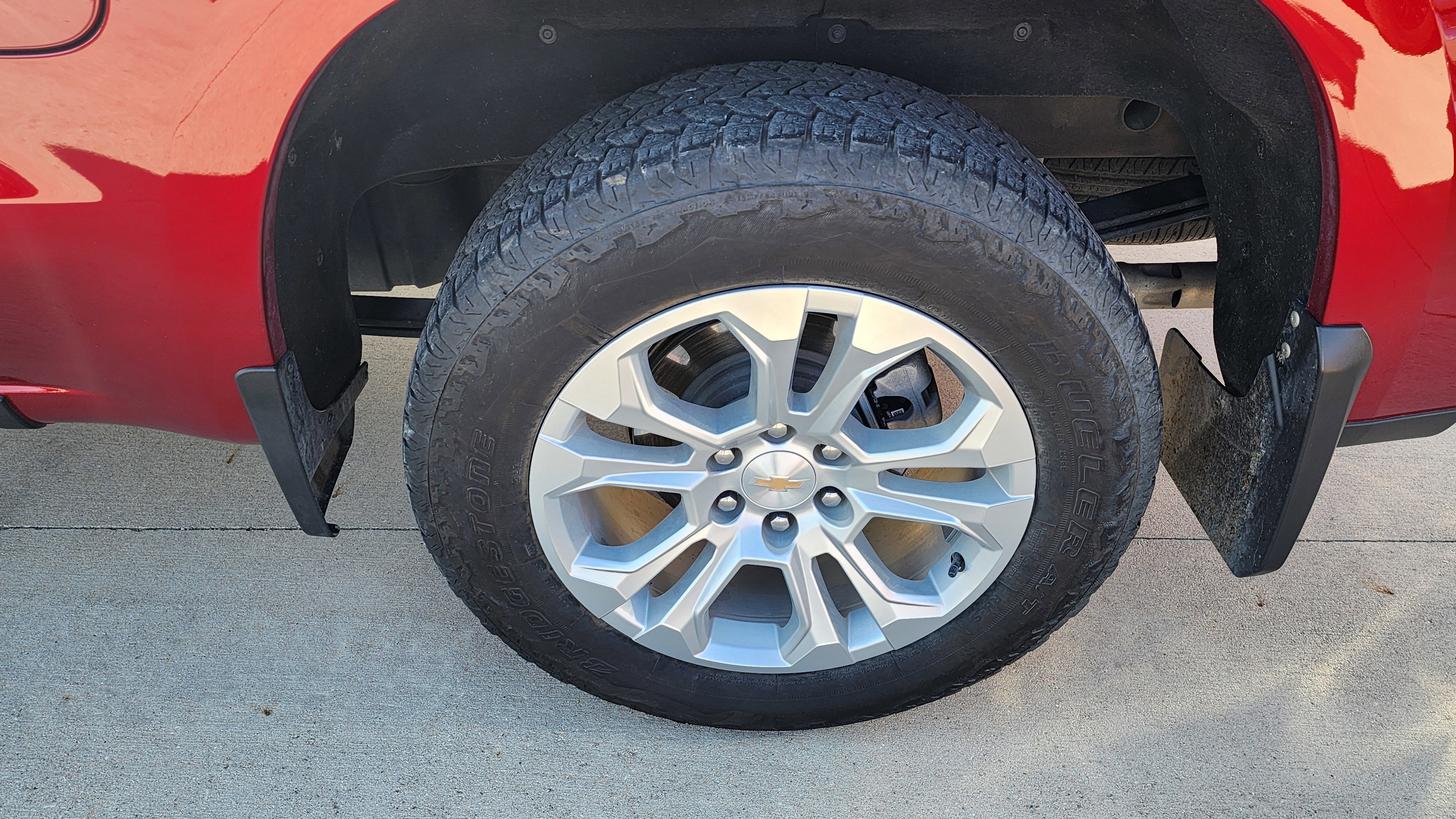 Certified 2025 Chevrolet Silverado 1500 LTZ w/ Z71 Off-Road Package image 9