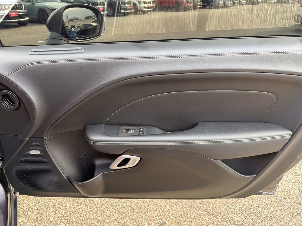 Used 2023 Dodge Challenger R/T w/ T/A Package image 21