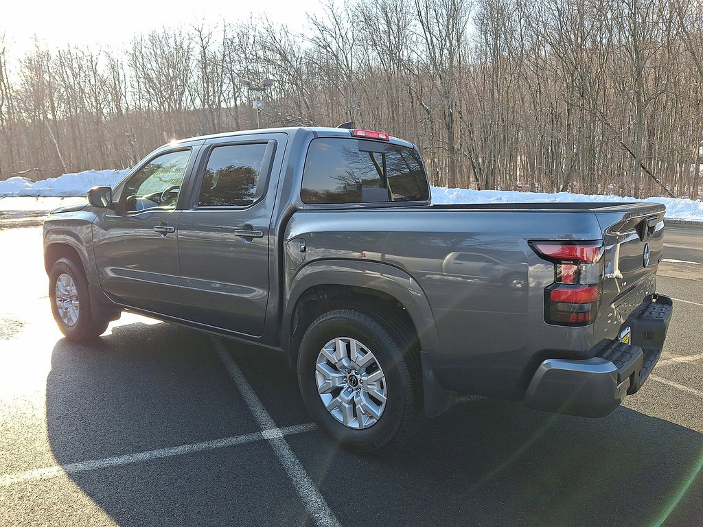 Used 2023 Nissan Frontier SV w/ SV Convenience Package image 11
