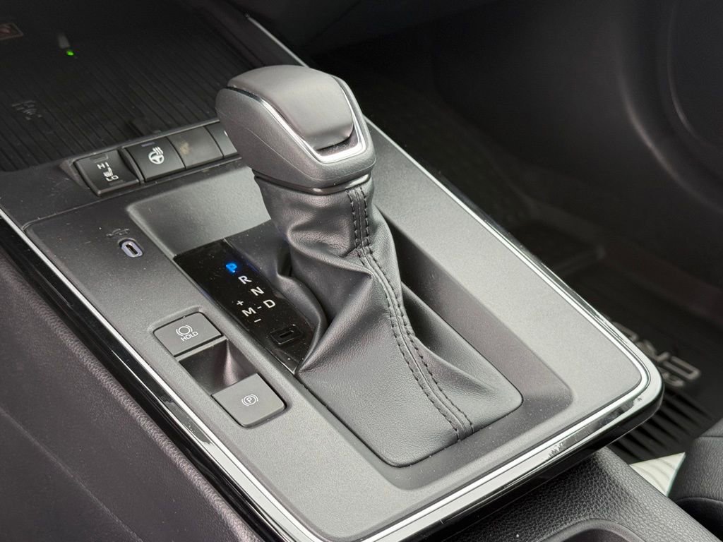 Certified 2026 Toyota Corolla Cross XLE image 28