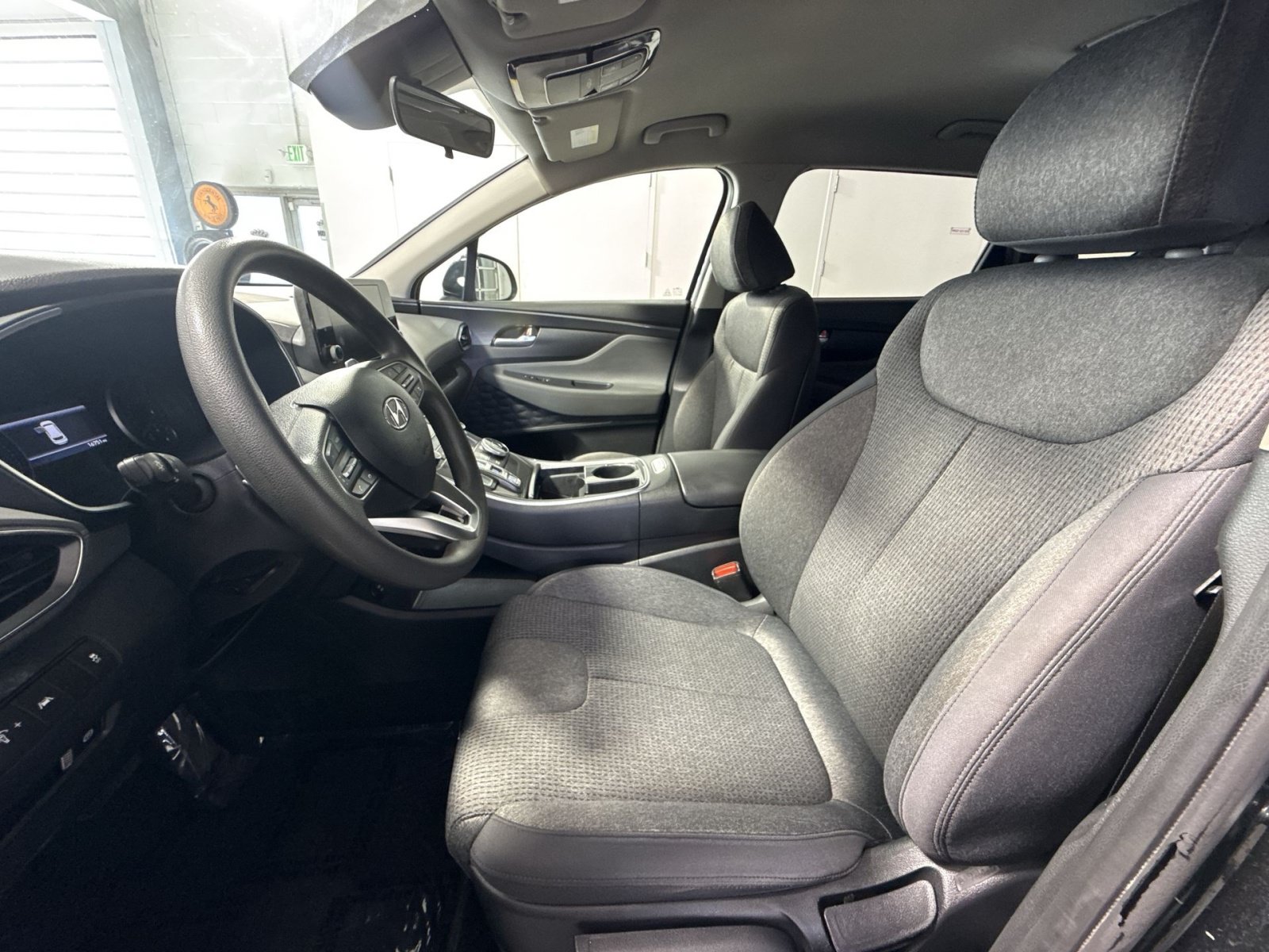 Used 2023 Hyundai Santa Fe SE AWD/4WD image 14