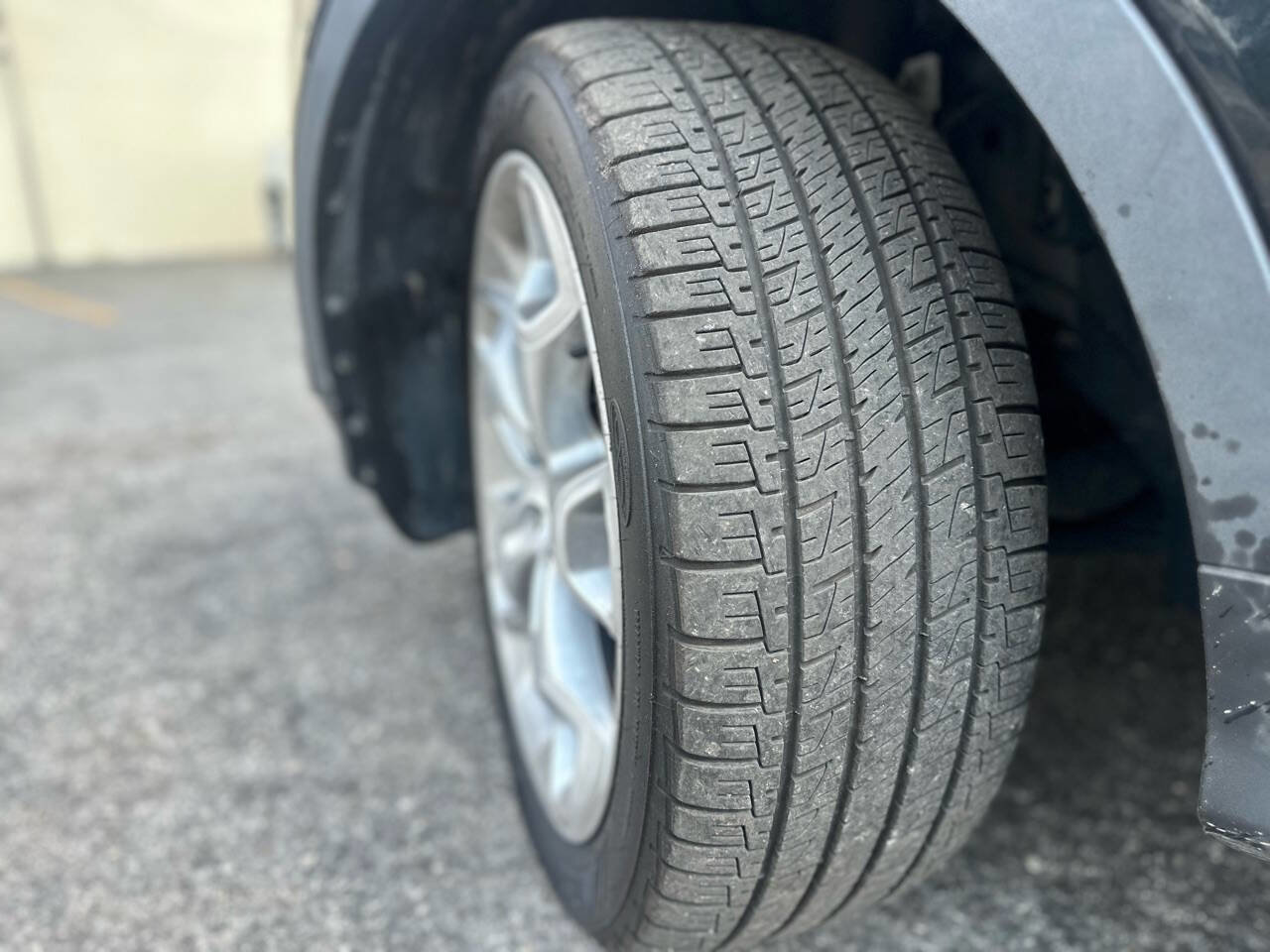 Used 2014 Ford Escape Titanium image 30