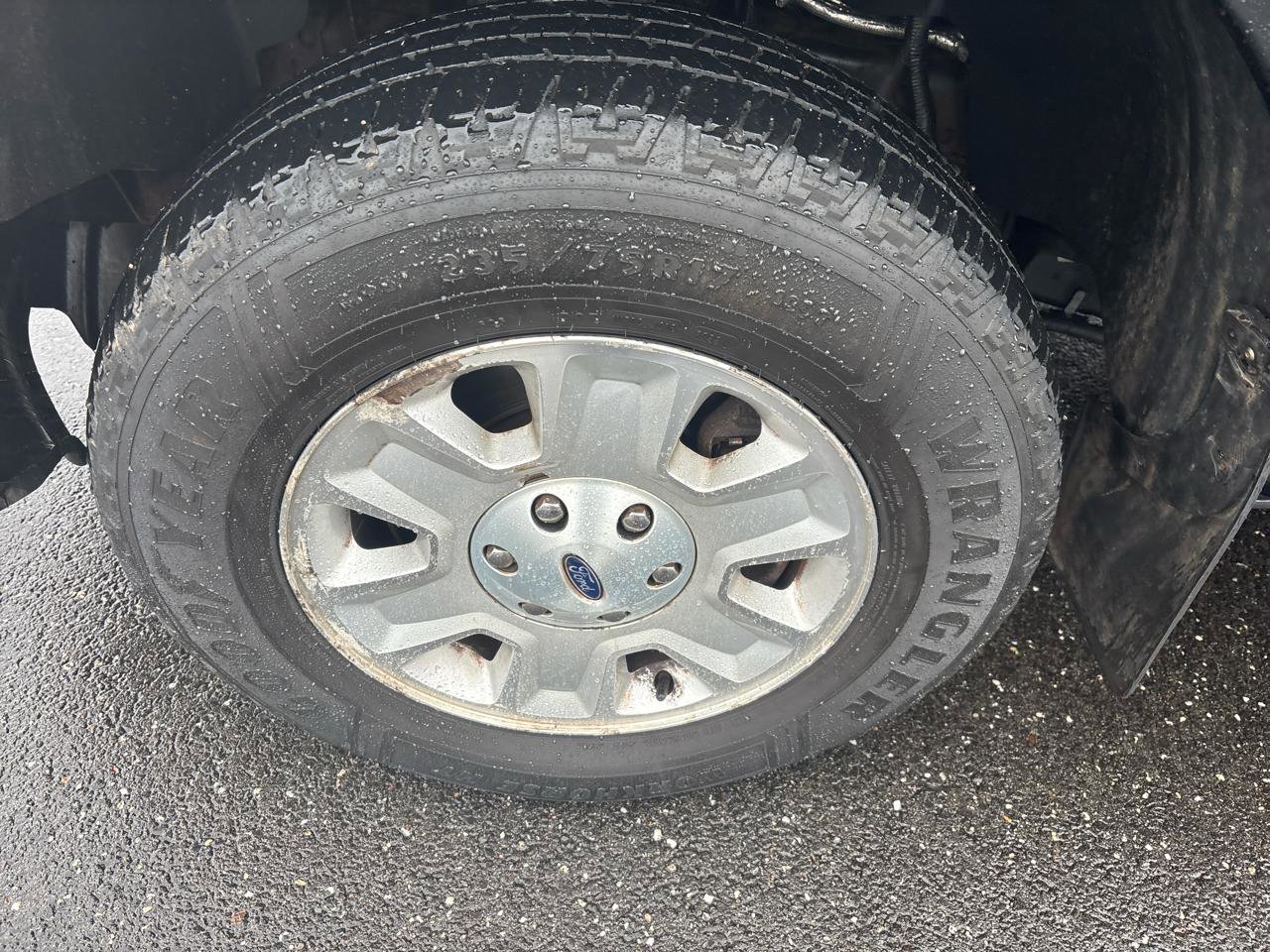 Used 2013 Ford F150 STX image 28