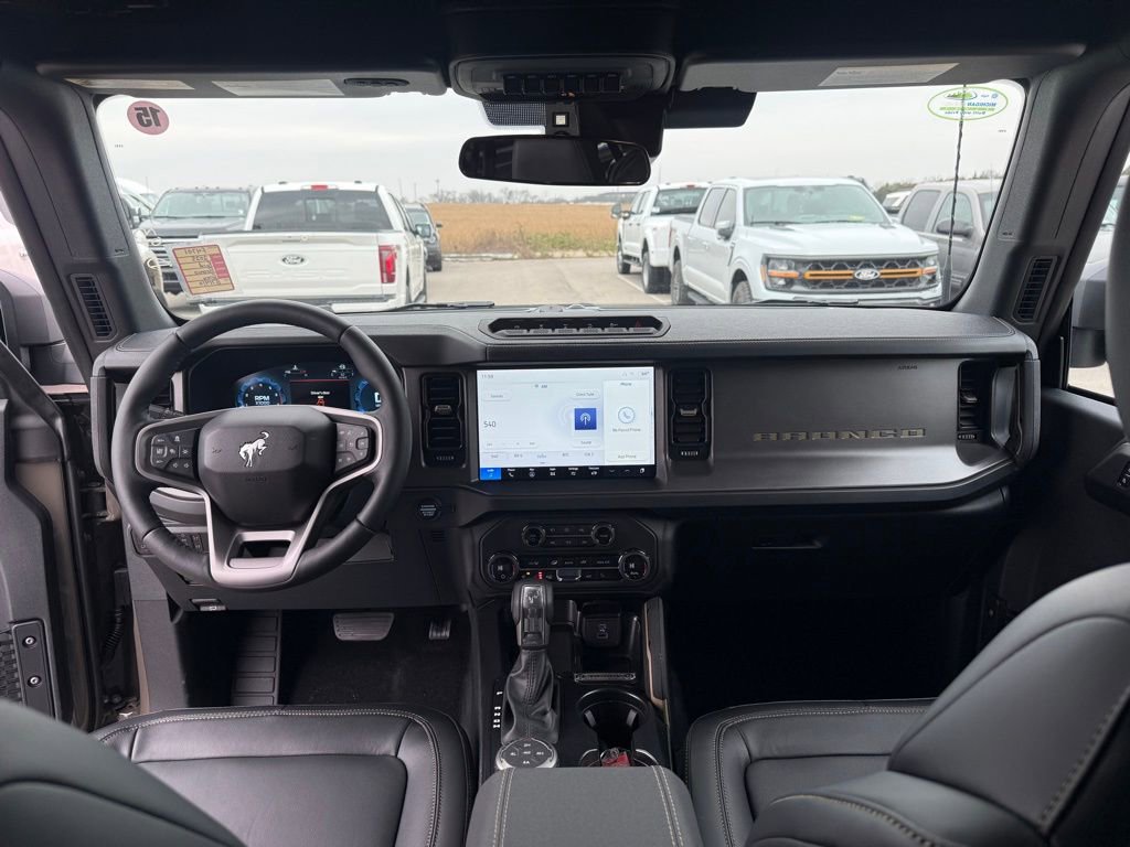 New 2025 Ford Bronco Badlands image 18