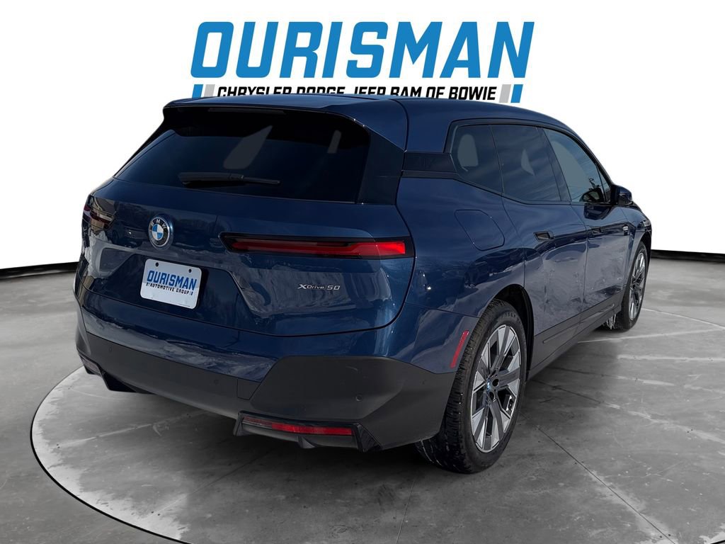Used 2023 BMW iX xDrive50 w/ Convenience Package image 6