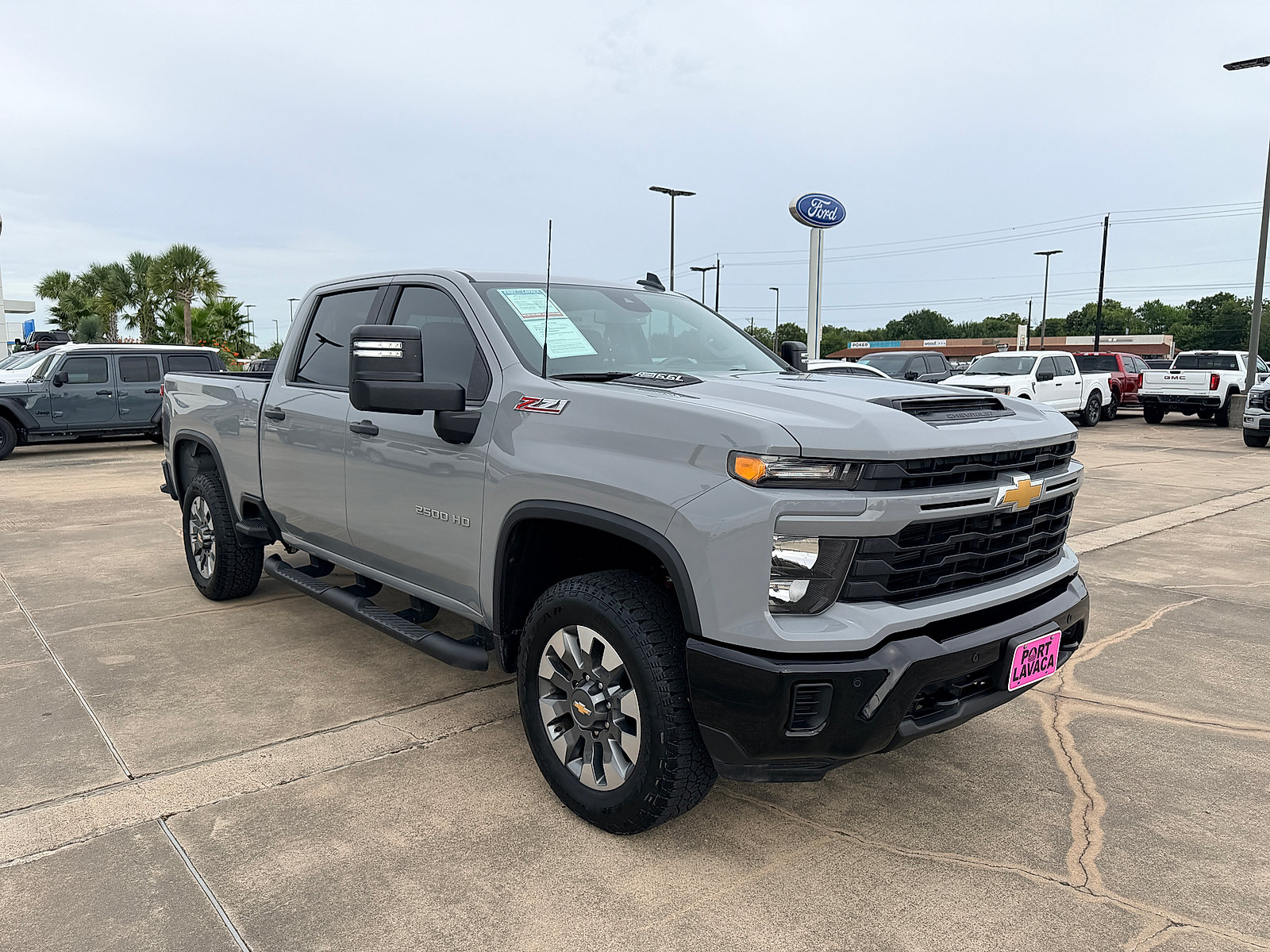 Used 2025 Chevrolet Silverado 2500 Custom w/ Custom Value Package