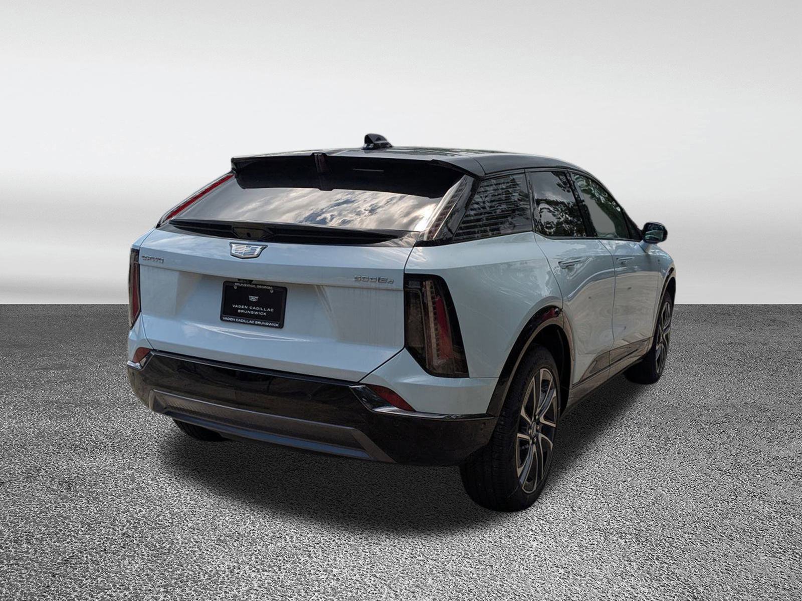 New 2025 Cadillac Optiq Sport 1 image 21