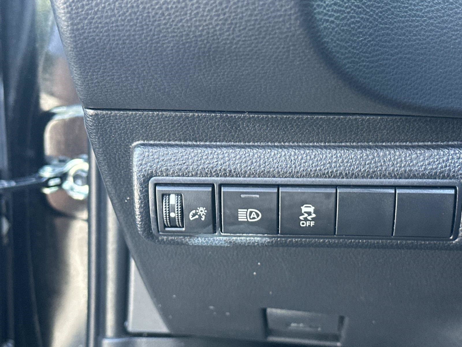Used 2024 Toyota Corolla SE FWD image 20