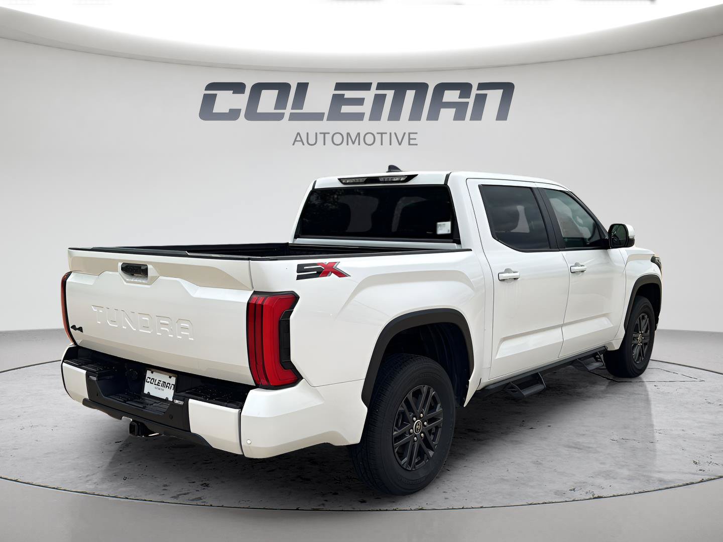 Used 2024 Toyota Tundra SR5 w/ SR5 Convenience Package AWD/4WD image 7