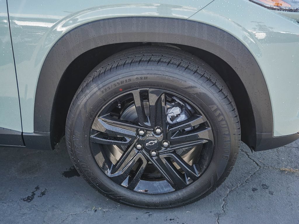 New 2026 Chevrolet Trax ACTIV w/ Driver Confidence Package FWD image 9