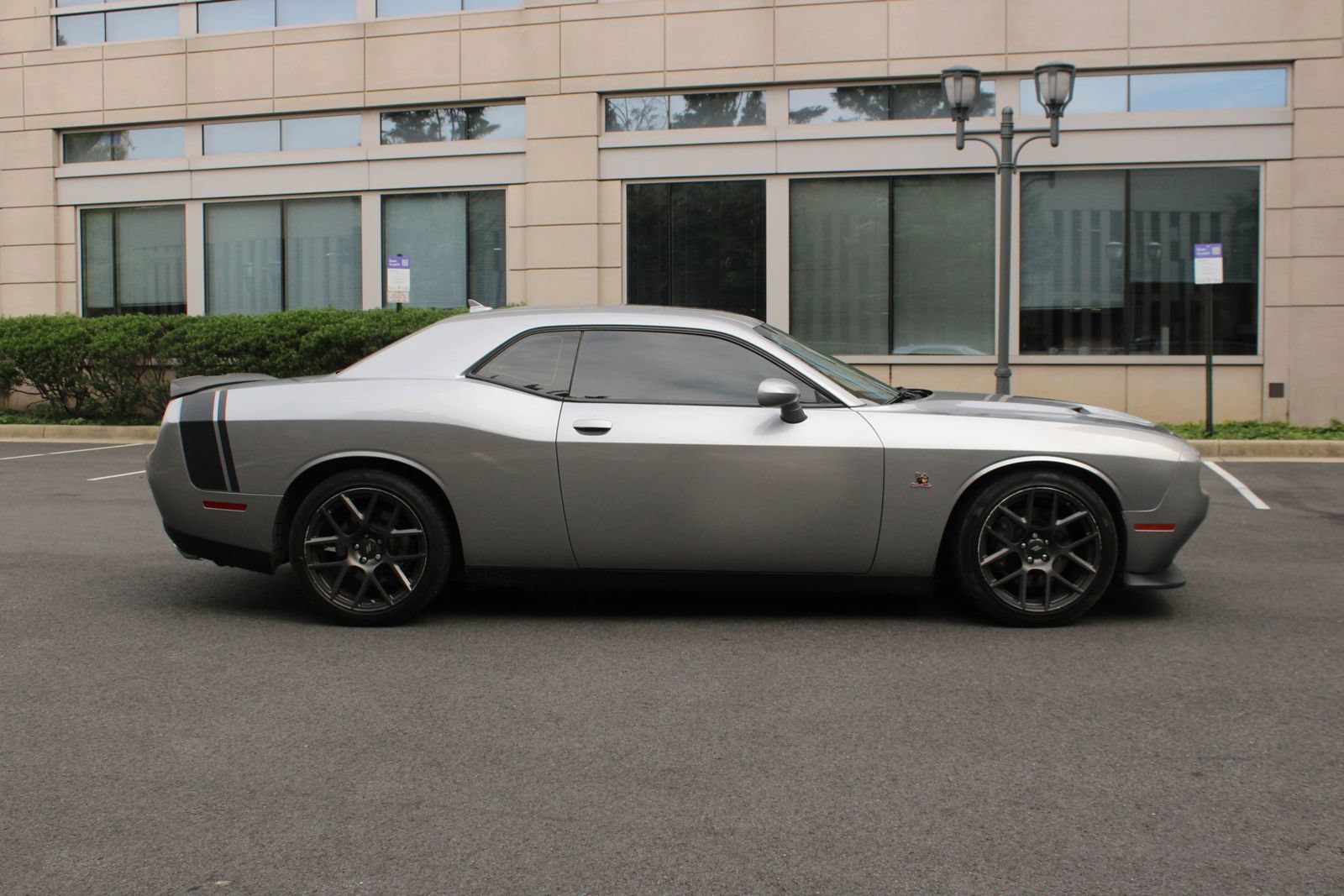 Used 2018 Dodge Challenger R/T Scat Pack RWD image 6