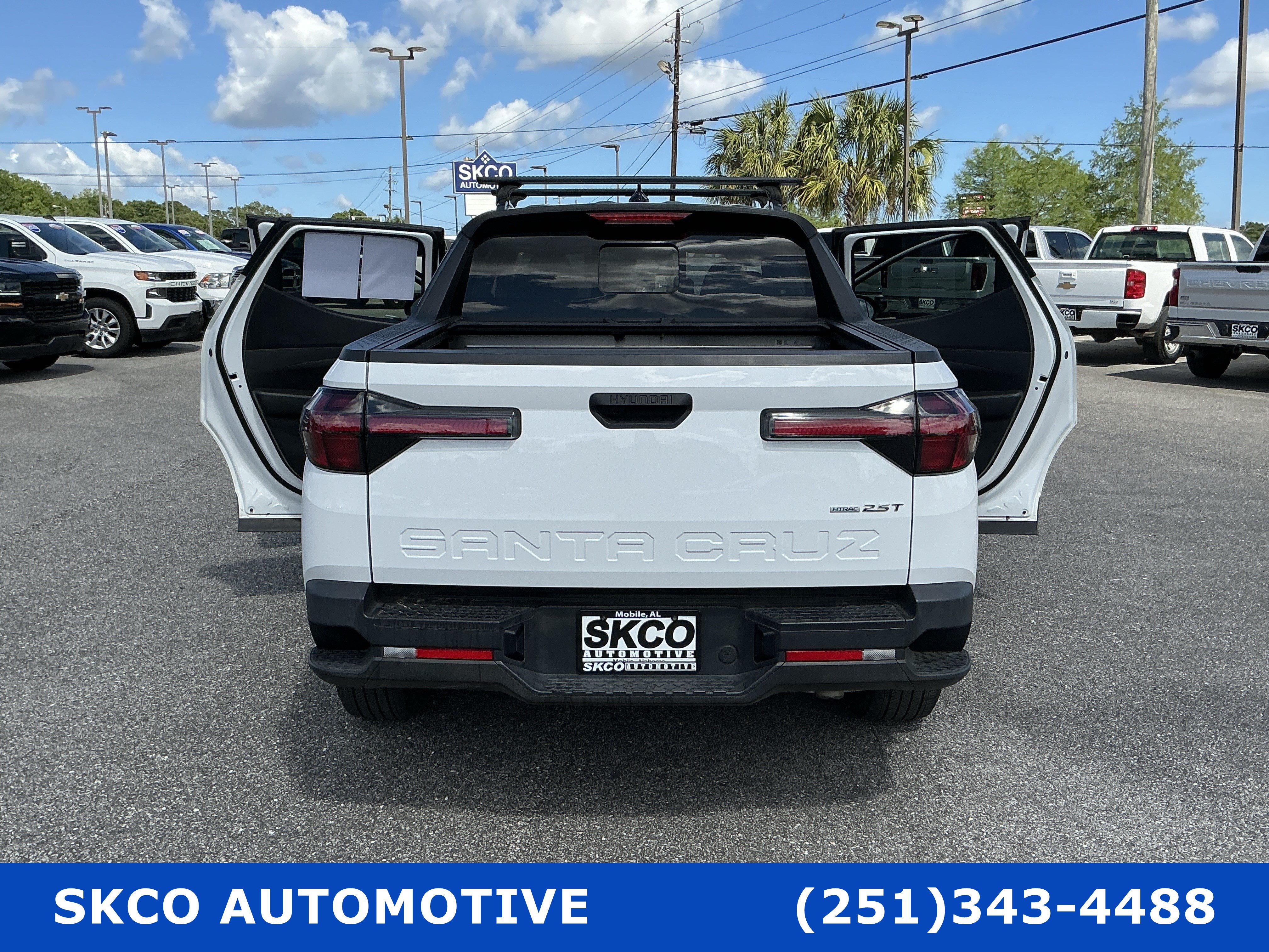 Used 2023 Hyundai Santa Cruz SEL Premium AWD/4WD image 32