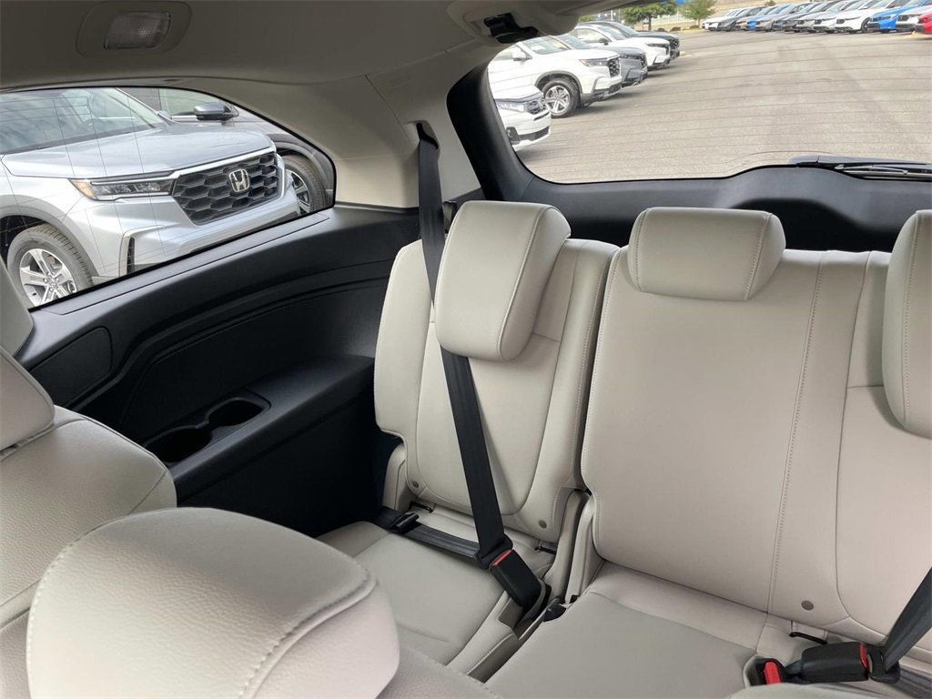 New 2026 Honda Odyssey EX-L image 12