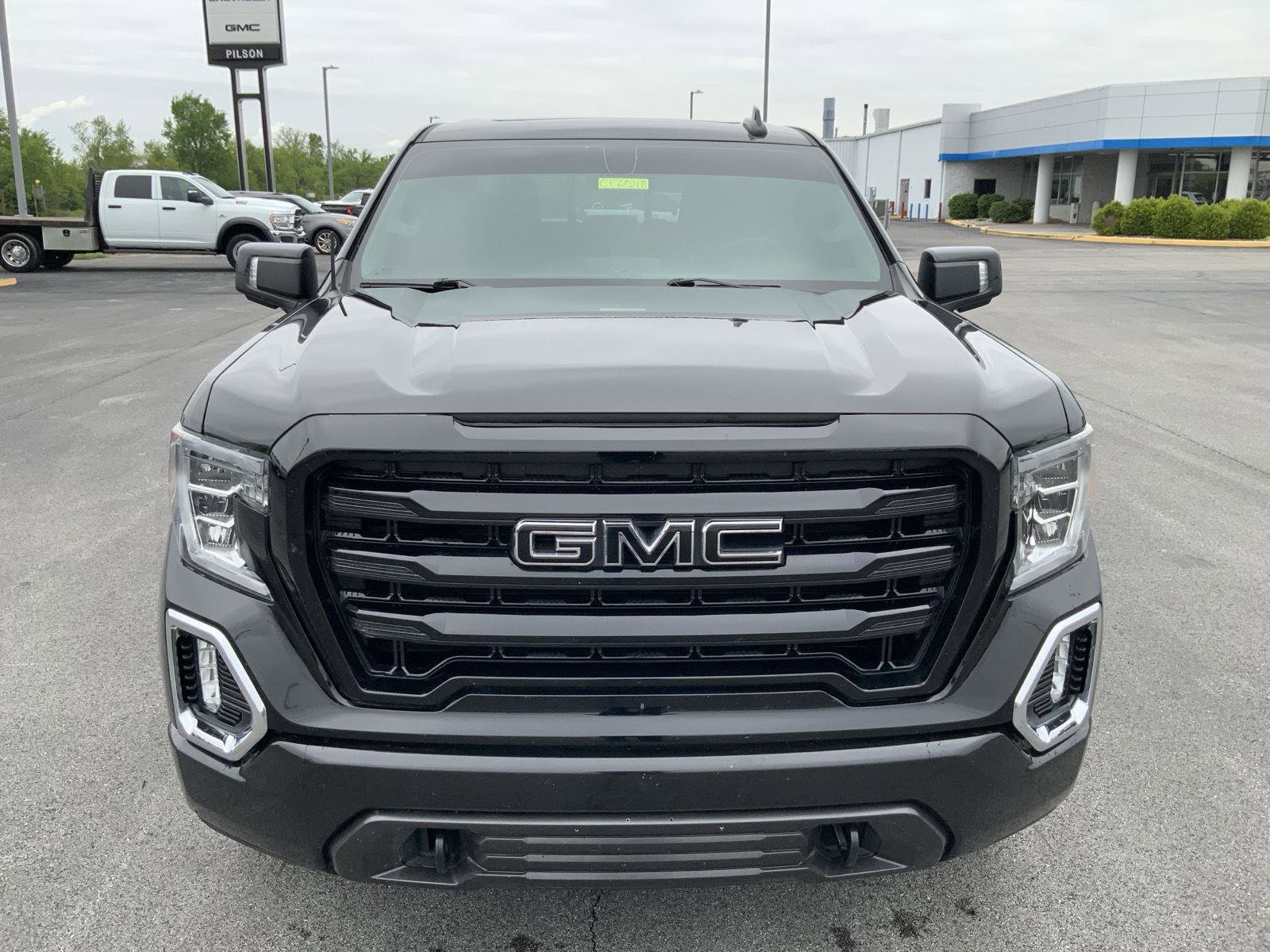 Used 2019 GMC Sierra 1500 SLT w/ SLT Convenience Package AWD/4WD image 3